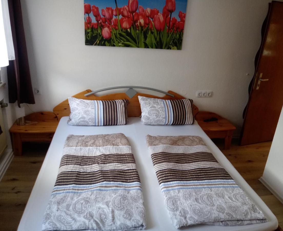 Pension Chapeau-Claque Cochem Exterior foto